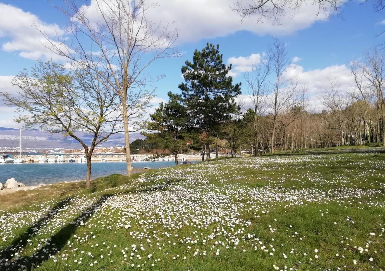 Apartment Sun & Sea Krk Town Esterno foto